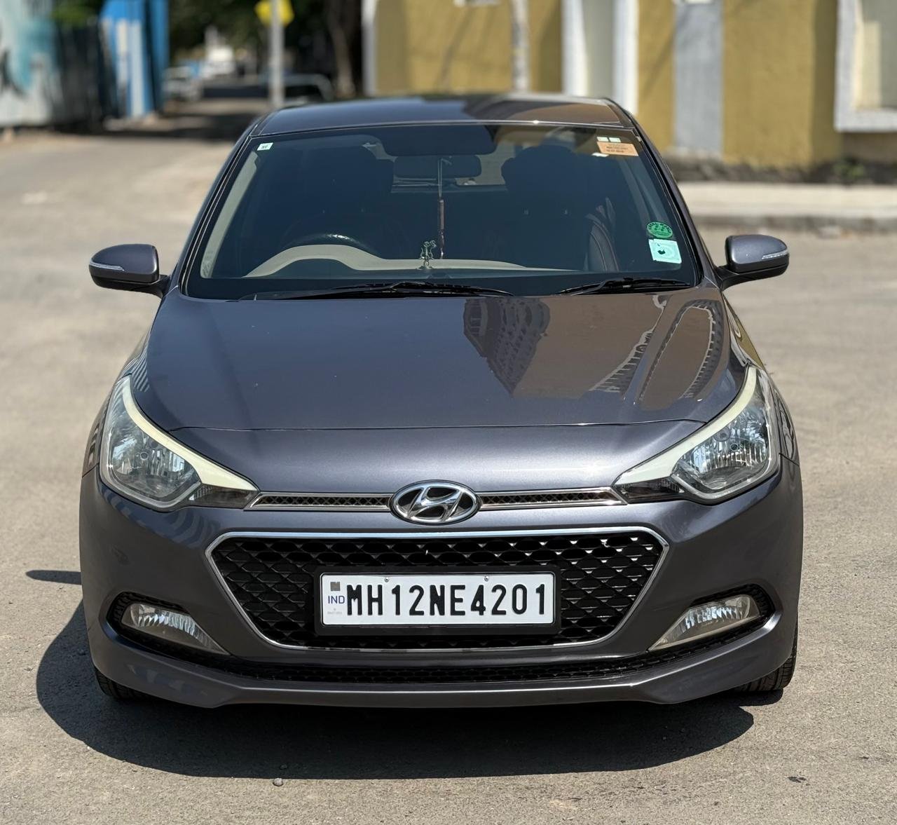 i20 